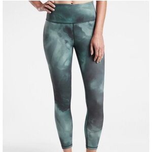 💚 ATHLETA 7/8 LENGTH ELATION LEGGINGS/SOLD OUT PATTERN~SIZE L (NEVER WORN)